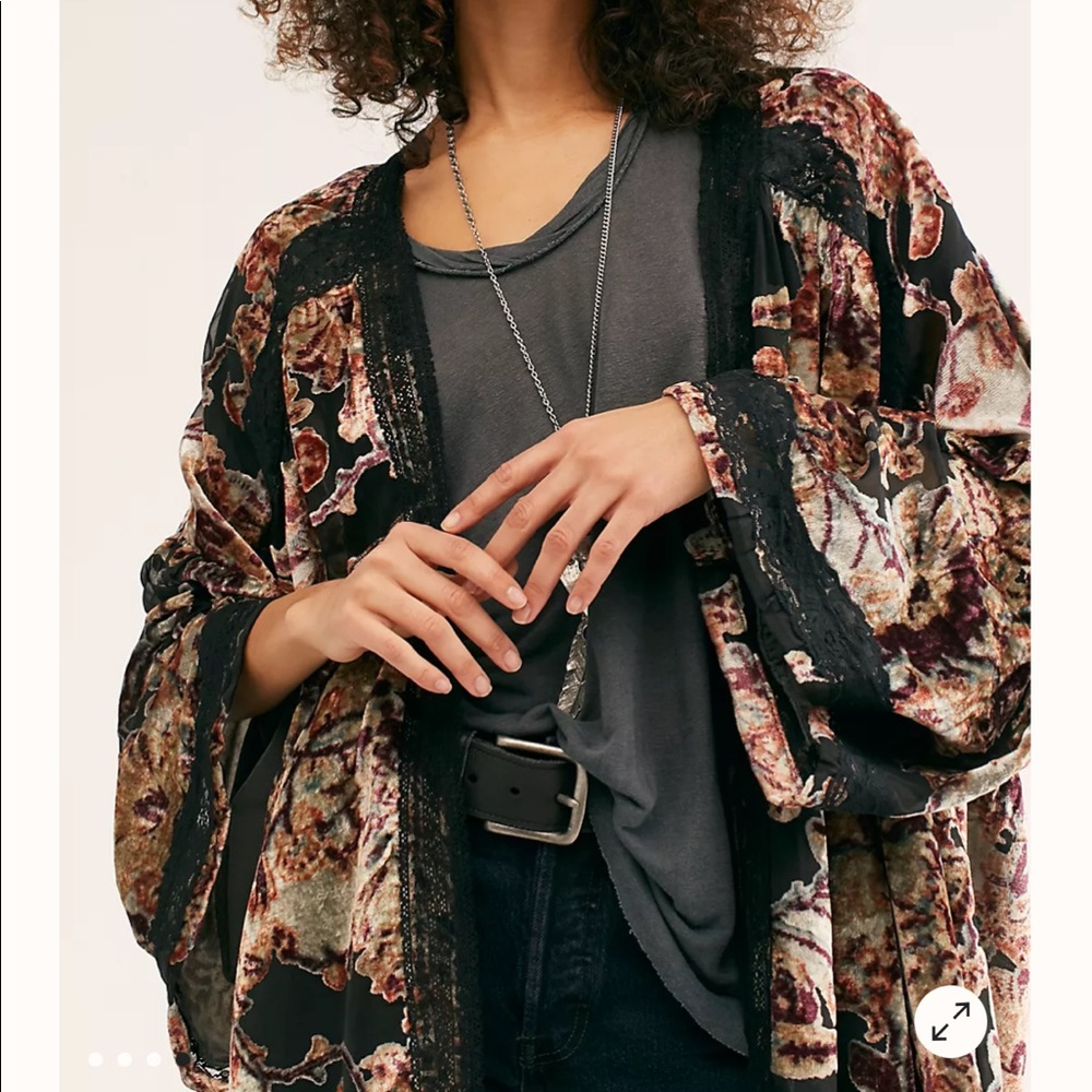 Free People Kimono- Guest List Kimono